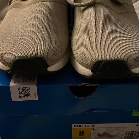 Adidas NMD_R1 Wide size 8 - Picture 8 of 11